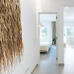 Two-bedroom Near The - Casa Rime