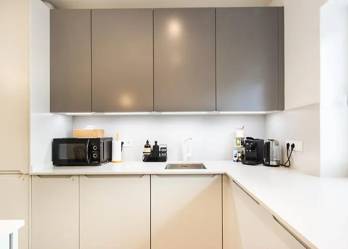 Appartement Two-bedroom Near The - Casa Rime