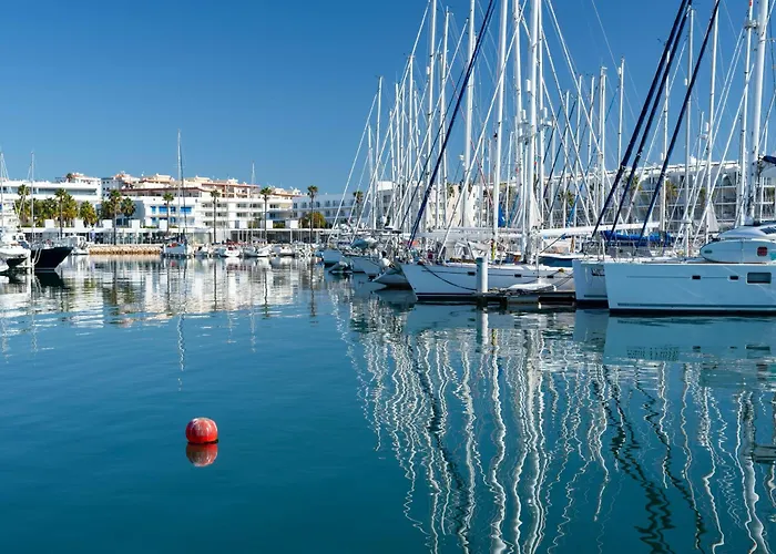 Two-bedroom Near The - Casa Rime Appartement